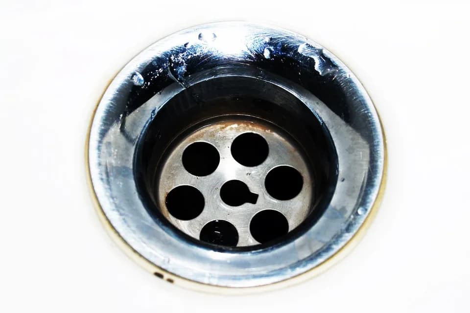 Sink drain close-up - drain and sewage cleaning services in Jumeirah Lake Towers (JLT), UAE