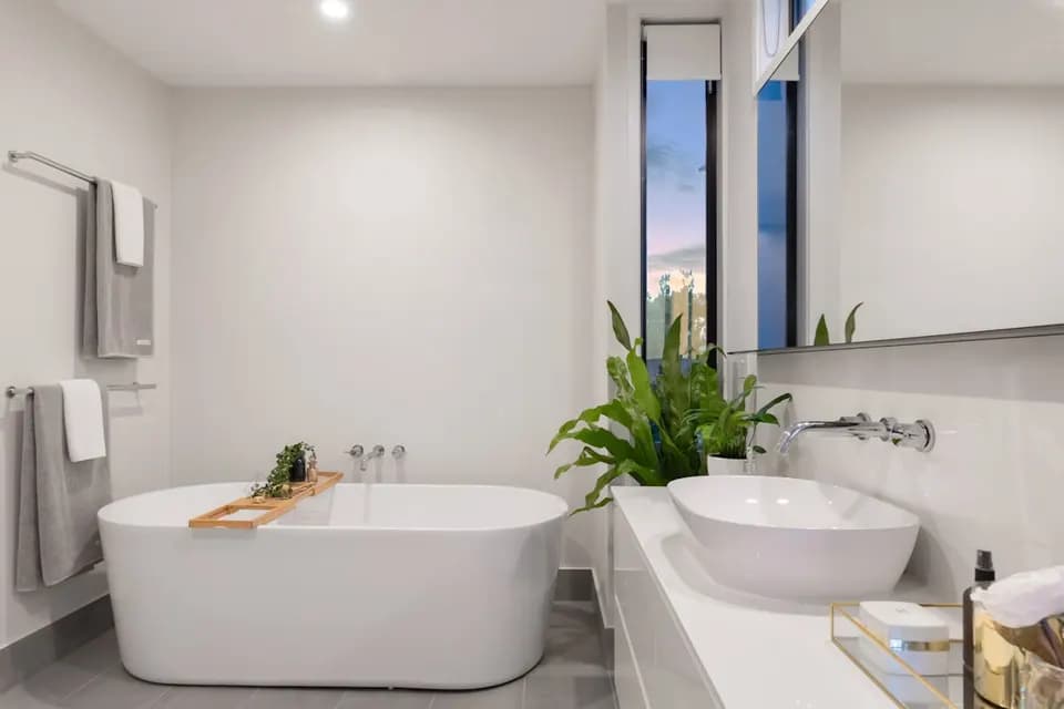 Water heater repair and installation for Jumeirah Lake Towers (JLT) bathrooms
